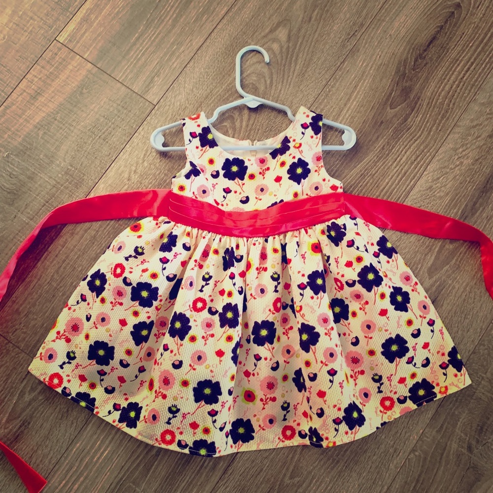 18 months dress.  Like new
